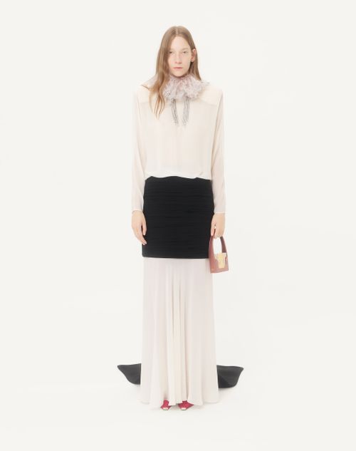 Valentino - Long Dress In Light Georgette With Feathers - Vanilla/black - Woman - Gowns