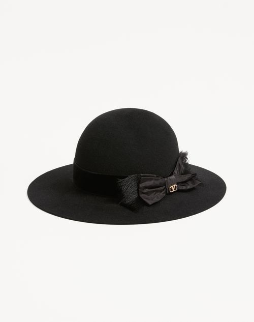 Valentino Garavani - Vlogo Signature Hat In Lapin Fabric And Velvet With Taffetas Bow - Black - Woman - Hats And Gloves