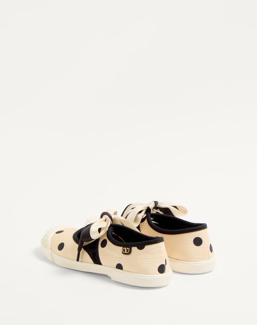  - Butter/black