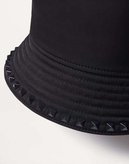 valentino rockstud hat