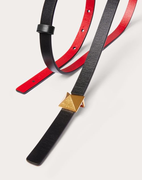Valentino Garavani - Reversible One Stud Belt In Glossy Calfskin 12 Mm - Black/pure Red - Woman - Belts - Accessories