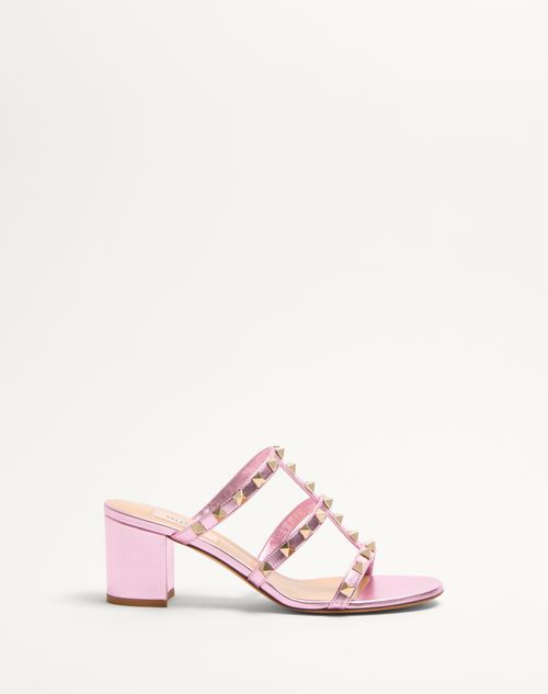 Valentino Garavani - Sandalia Sin Talón Rockstud De Cuero Napa Laminado Con Tacón De 60 mm - Giacinto - Mujer - Rockstud Sandals - Shoes