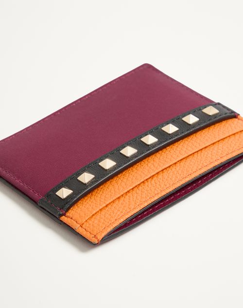 Valentino Garavani - Valentino Garavani Stud Up Cardholder In Nylon And Grainy Calfskin - Insolent/orange - Man - Wallets And Small Leather Goods