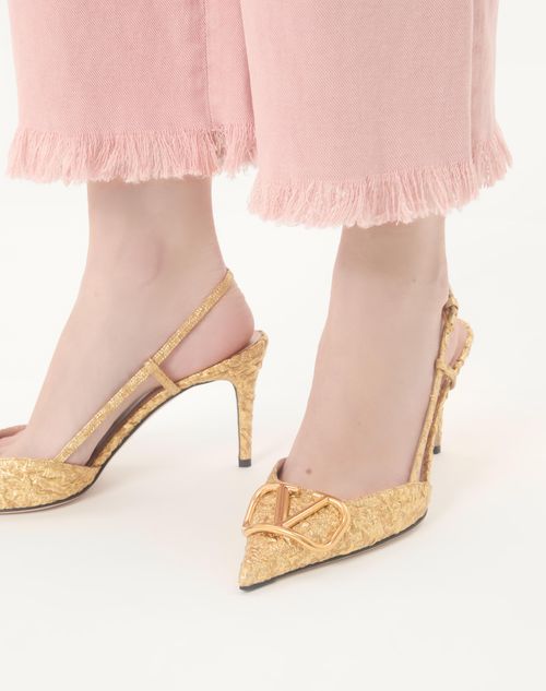 Valentino Garavani - Zapatos De Tacón Vlogo Signature De Jacquard Cloqué Con Correa Trasera Y Tacón De 80 mm - Oro - Mujer - Salones
