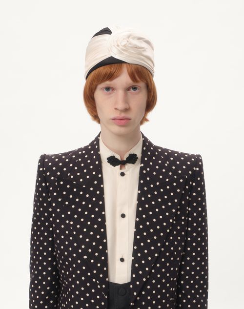 Valentino - CHEMISE EN SOIE SHANTUNG AVEC BRANDEBOURG - Blanc Cassé - Homme - Chemisiers