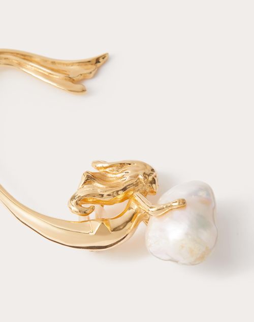 Valentino Garavani - Metamorphos Siren Metal And Pearl Single Earcuff - Gold - Woman - Accessories