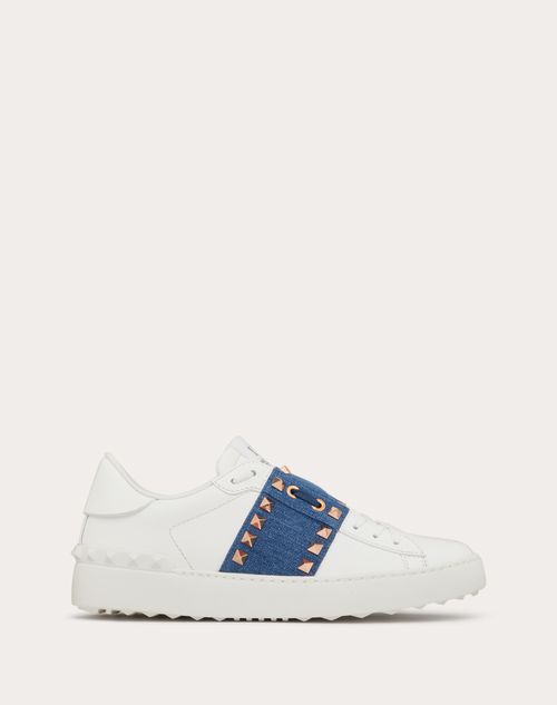 Valentino Garavani - Zapatilla Deportiva Rockstud Untitled De Cuero De Becerro Con Banda De Mezclilla - Denim/blanco - Mujer - Sneakers