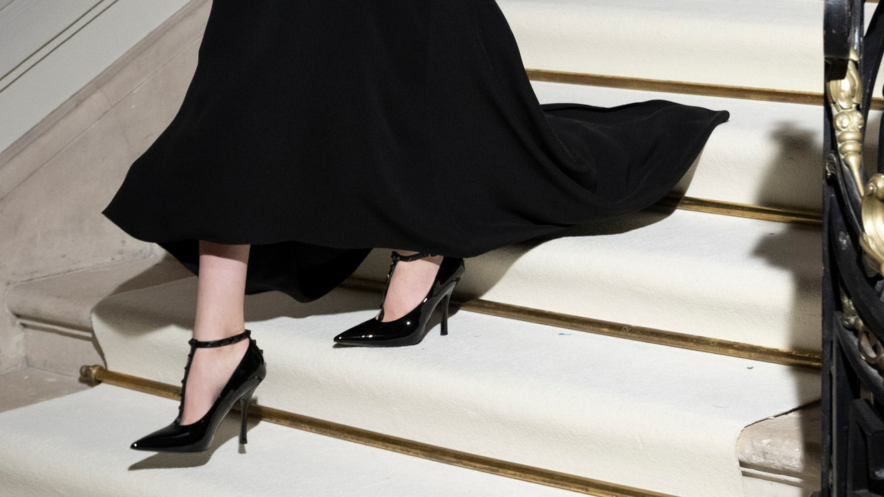 Valentino Online Boutique: the Maison Valentino official site