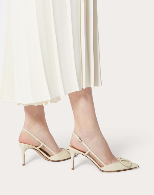 Valentino Garavani Off-White VLogo Signature Heels