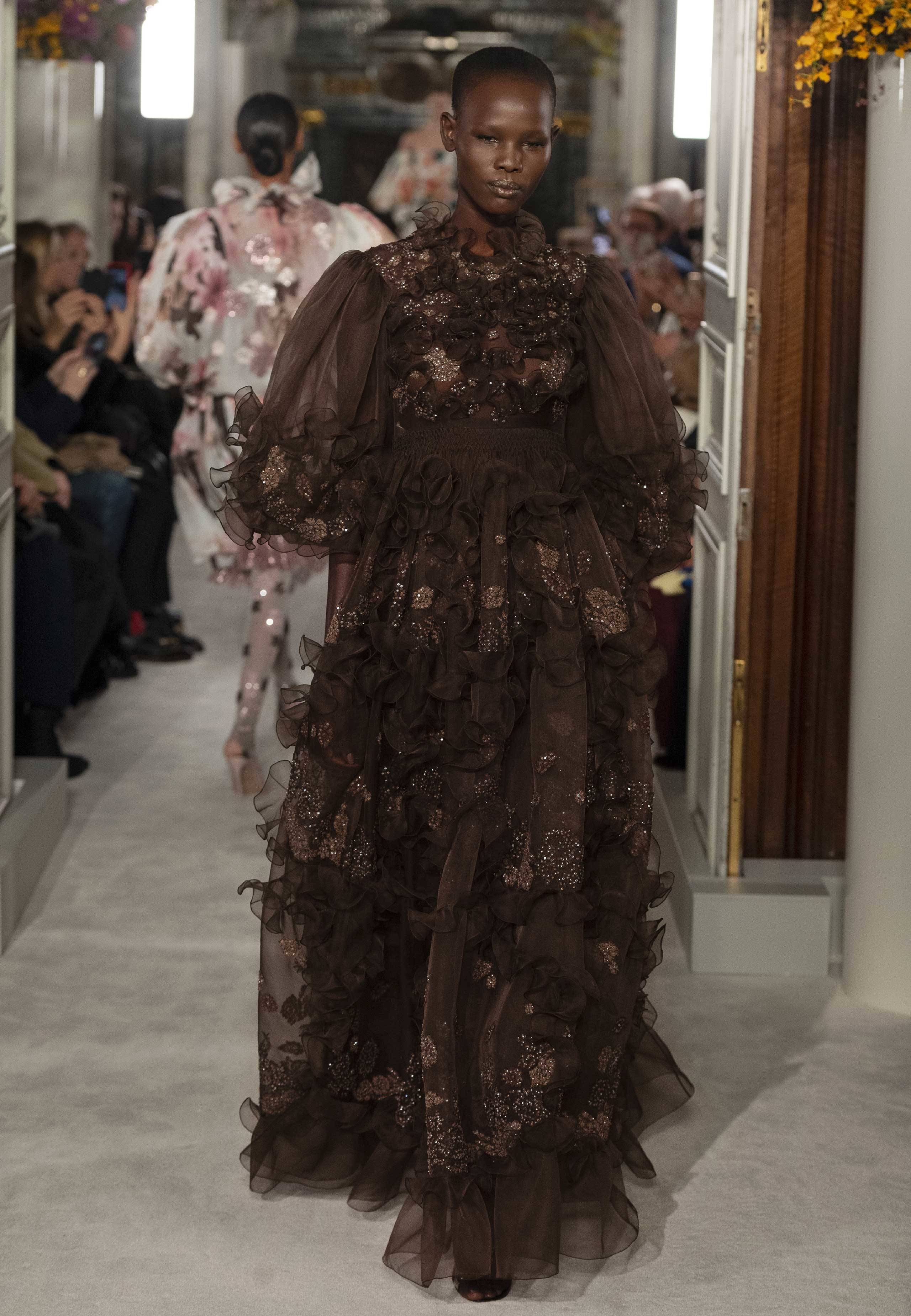 Valentino - Haute Couture Spring/Summer 2019 - Look 15