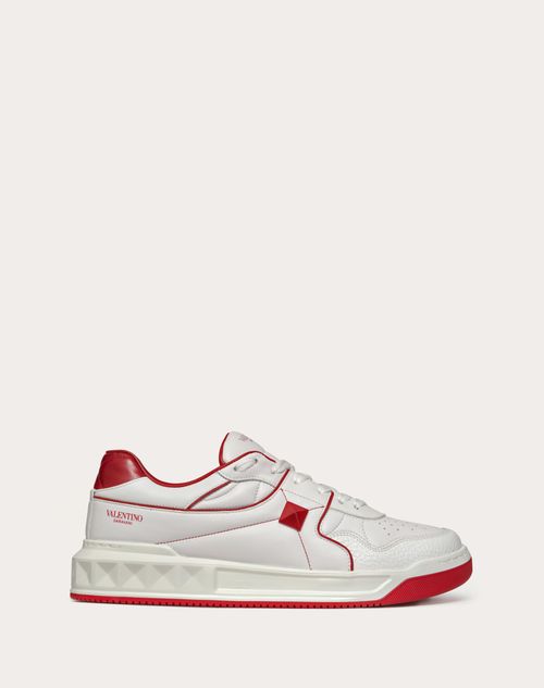 Valentino Garavani - Sneakers One Stud En Veau - Blanc/rouge Valentino - Femme - Baskets