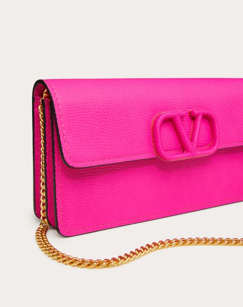 V Logo Leather Wallet On Chain in Pink - Valentino Garavani