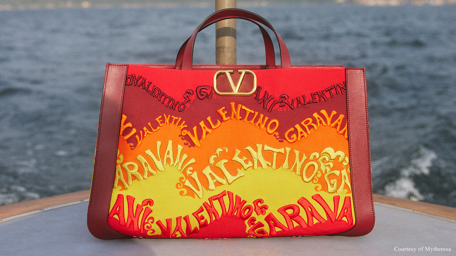 Valentino Online Boutique the Maison Valentino official site