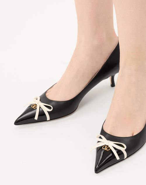 Valentino Garavani - Bepointy Pump In Patent Leather And Kidskin 45mm - Black/ivory - Woman - Pumps