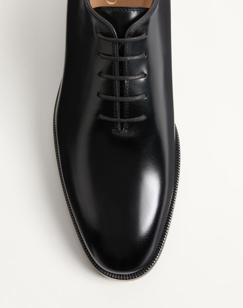  - Black