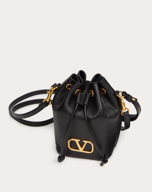 プレゼントで買って頂きましたが【美品】Valentino Vロゴ バケットバック