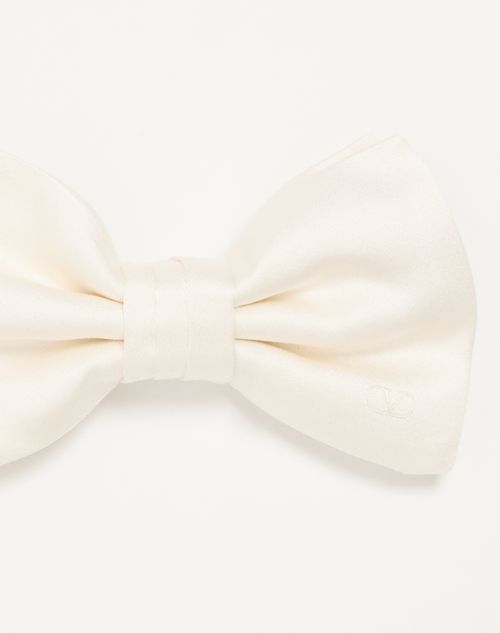 Valentino Garavani - Silk Bow Tie - Ivory - Man - Soft Accessories