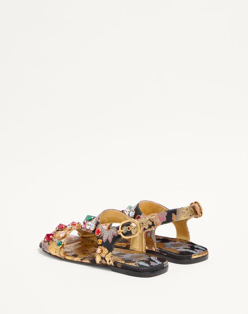  - Multicolor