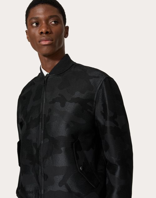 Black camo bomber jacket hotsell