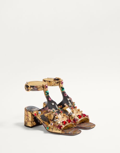  - Multicolor