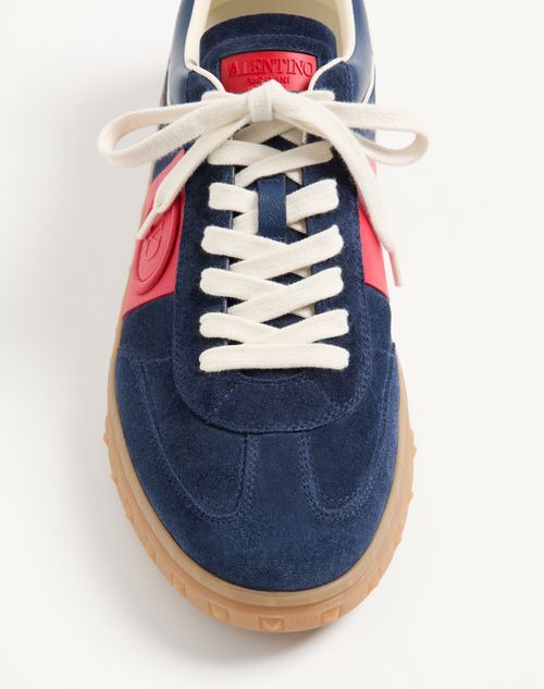 Valentino Garavani - Upvillage Low Top Trainer In Split Leather And Calfskin Nappa Leather - Cobalt/coral - Man - Sneakers