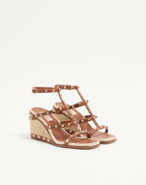 Valentino Garavani - Rockstud Calfskin Wedge Sandal With Cornely Embroidery 80mm - Saddle Brown/natural - Woman - Espadrilles And Wedges