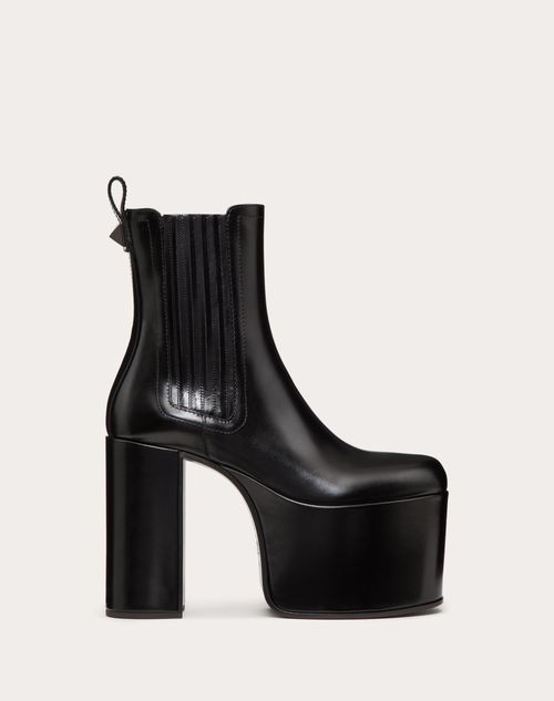 Valentino Garavani - Valentino Garavani Club Platform Ankle Boot In Calfskin Leather 125mm - Black - Woman - Booties