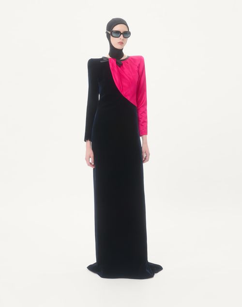 Valentino - Long Dress In Sablé Velvet - Night/fuchsia - Woman - Ready To Wear