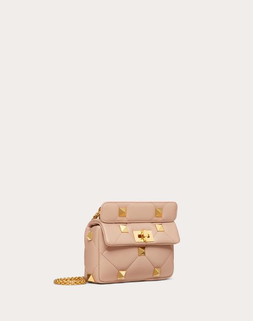 Valentino Garavani - Online Exclusive Small Roman Stud The Shoulder Bag In Nappa With Chain - Rose Cannelle - Woman - New Arrivals