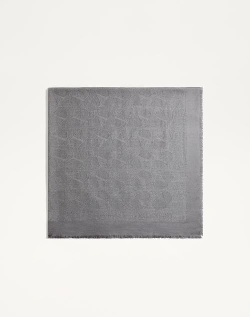  - Grey/silver