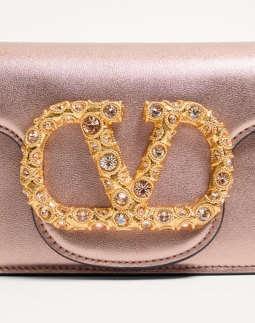 Valentino Garavani - Valentino Garavani Locò Small Shoulder Bag In Laminated Calfskin With Jewel Logo - Rose Cannelle - Woman - Shoulder Bags