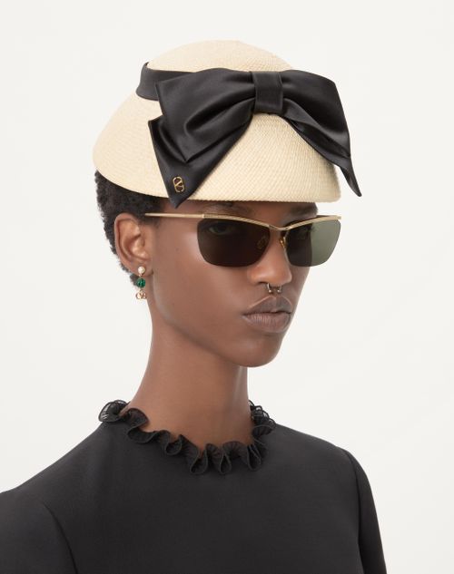 Valentino Garavani - Vlogo Signature Earrings In Metal, Pearl And Knurled Glass - Gold/green - Woman - Jewellery