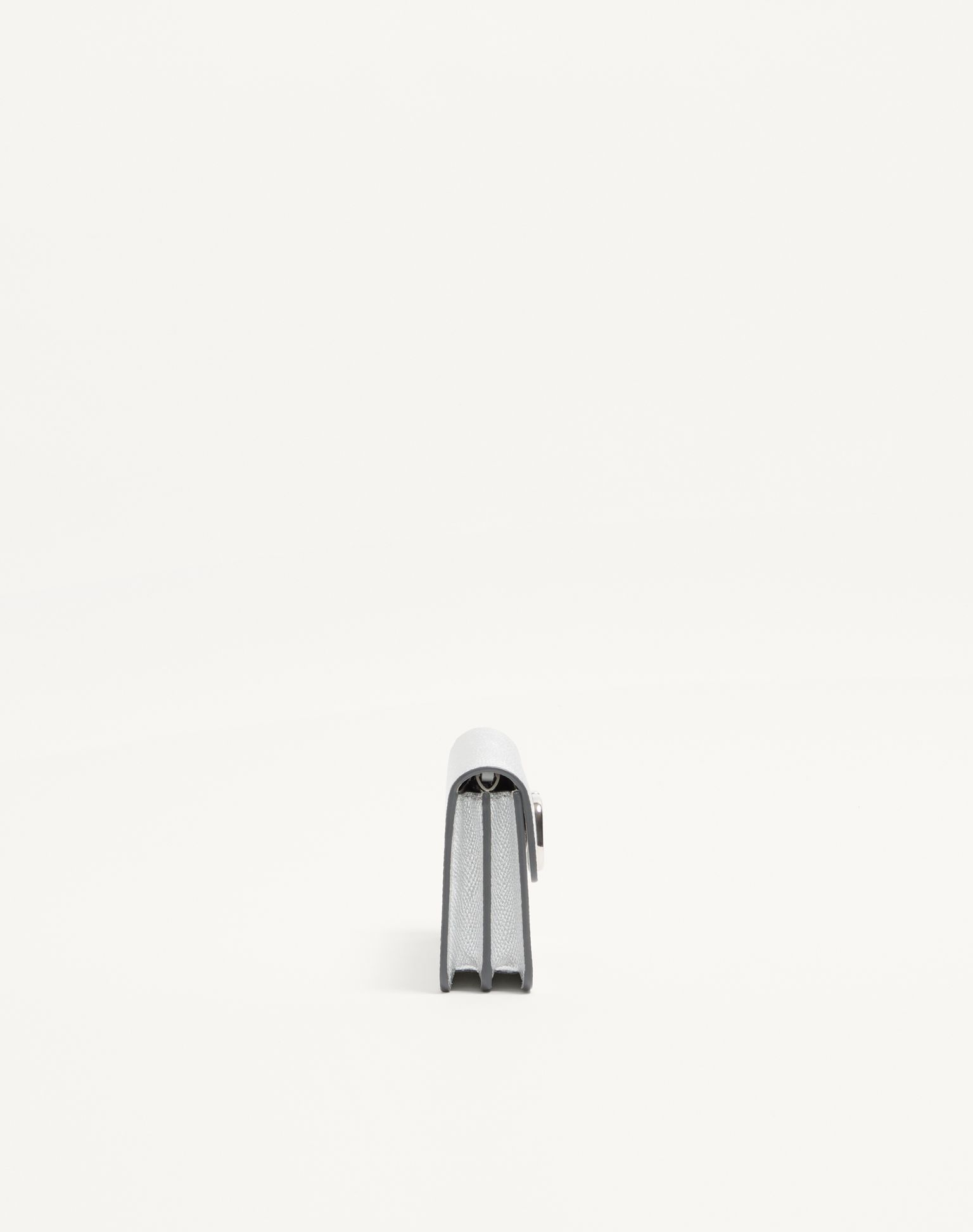 발렌티노 브이로고 시그니처 메탈릭 그레이니 카프스킨 체인 지갑 4W2P0S93RFY_S13