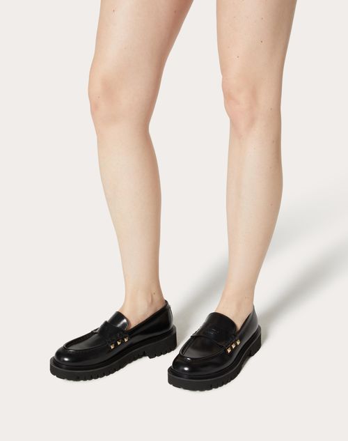 Valentino Garavani - Rockstud Calfskin Loafer - Black - Woman - Loafers & Oxford