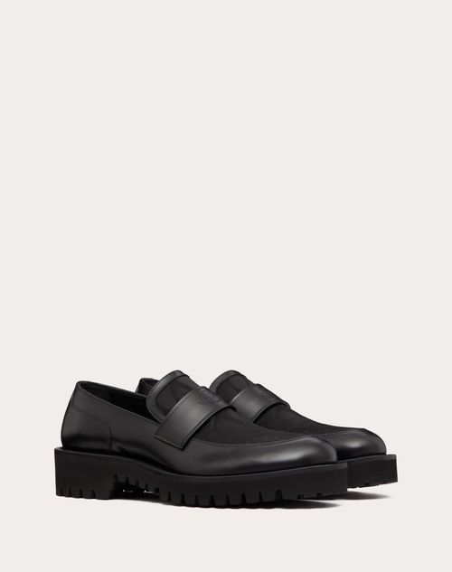 Valentino Garavani - Loafer In Toile Iconographe Technical Fabric And Calfskin - Black - Man - Loafers & Oxford