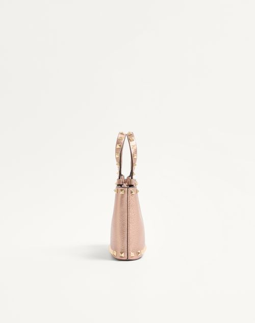 Valentino Garavani - Mini Sac Cabas Rockstud En Cuir De Veau Grainé Laminé - Rose Cannelle - Femme - Pochettes