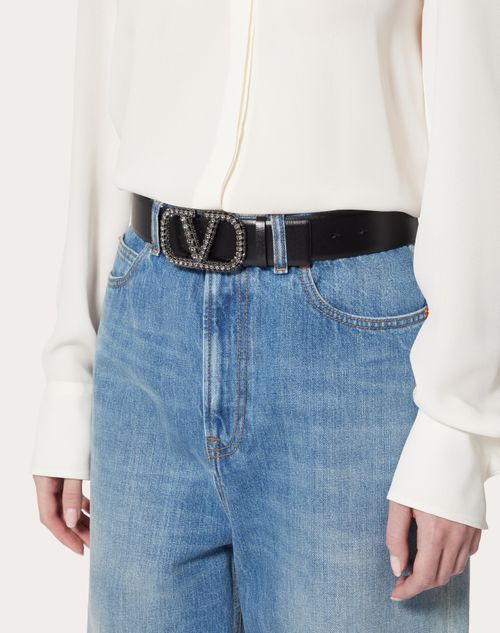 Vlogo signature leather belt by Valentino Garavani in 2023