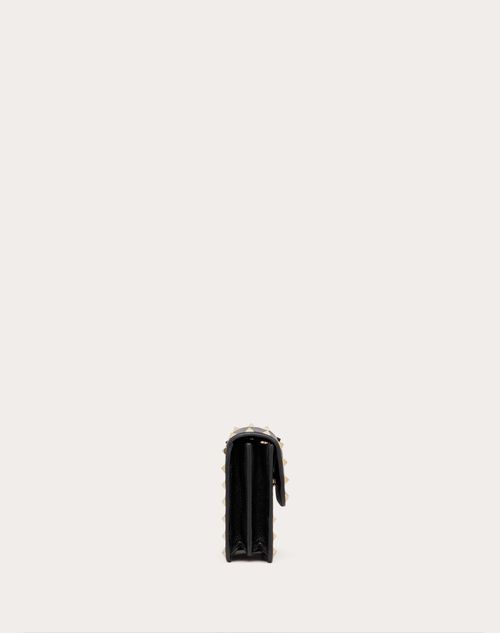 Rockstud Calfskin Chain Pouch for Woman in Black