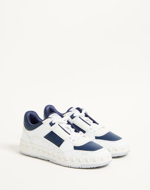 Valentino Garavani - Freedots Low-top Trainer In Calfskin - Blue/white - Man - Trainers