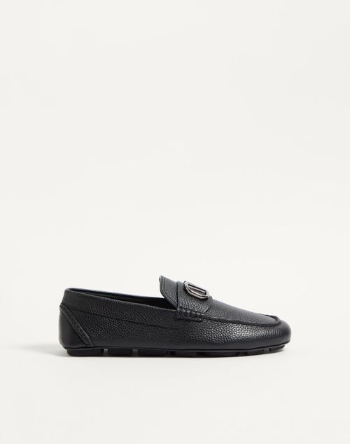 Valentino Garavani - Vlogo Signature Grainy Calfskin Driving Shoe - Black - Man - Vlogo Signature