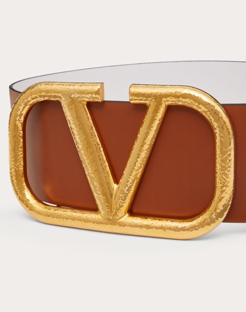 Valentino Garavani - Reversible Vlogo Signature Belt In Grainy Calfskin 70mm - Saddle/white - Woman - Belts