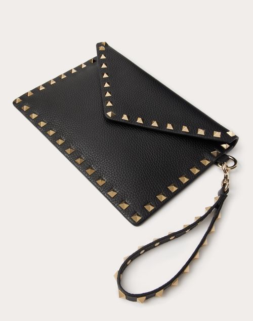 Valentino Garavani - Rockstud Grainy Calfskin Pouch - Black - Woman - Clutches
