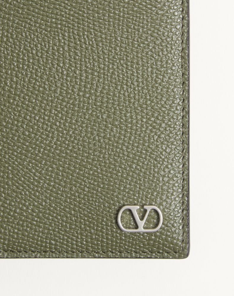 Valentino Garavani Vlogo Signature Cardholder In Grainy Calfskin Man Military Green Uni