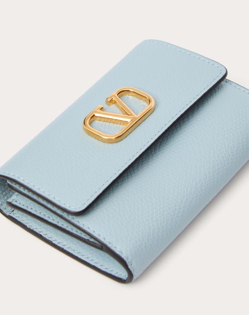 Valentino Garavani - Valentino Garavani Vlogo Signature Compact Grainy Calfskin Wallet - Porcelain Blue - Woman - Wallets And Small Leather Goods