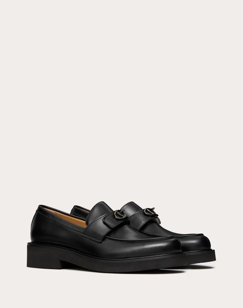 Valentino Garavani - Vlogo Locker Calfskin Leather Loafer - Black - Man - Loafers & Oxford