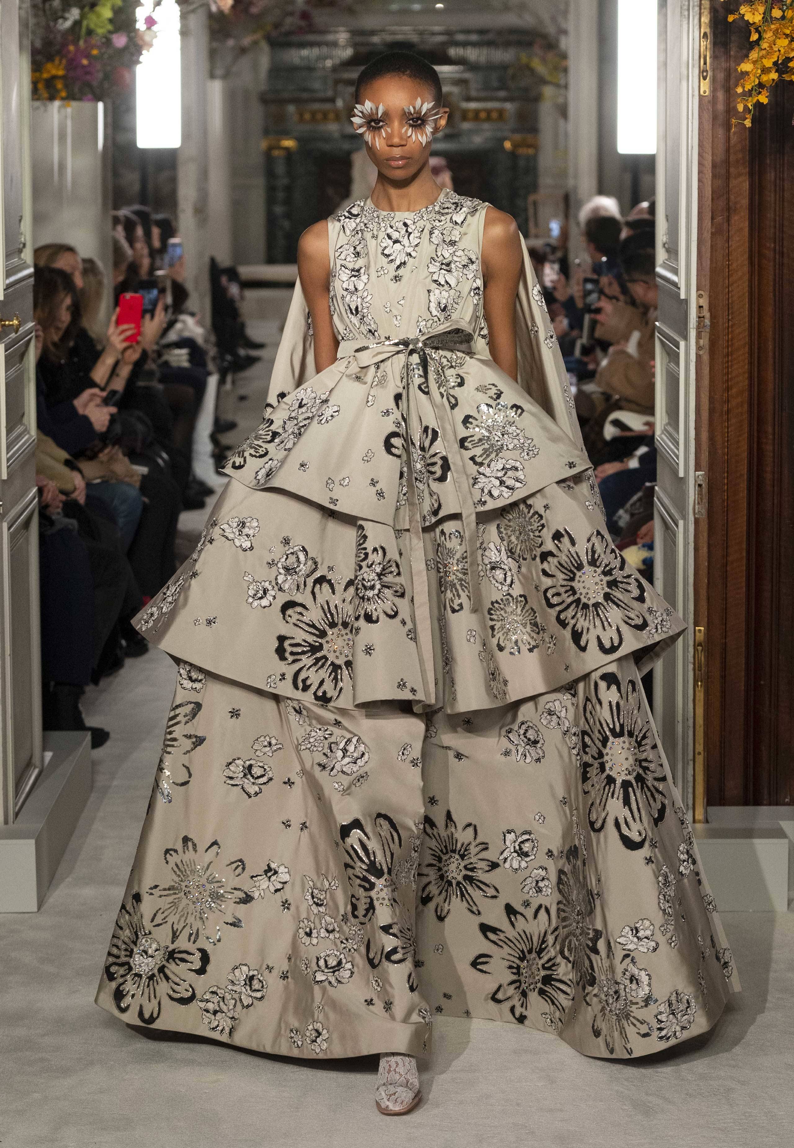 Valentino - Haute Couture Spring/Summer 2019 - Look 19
