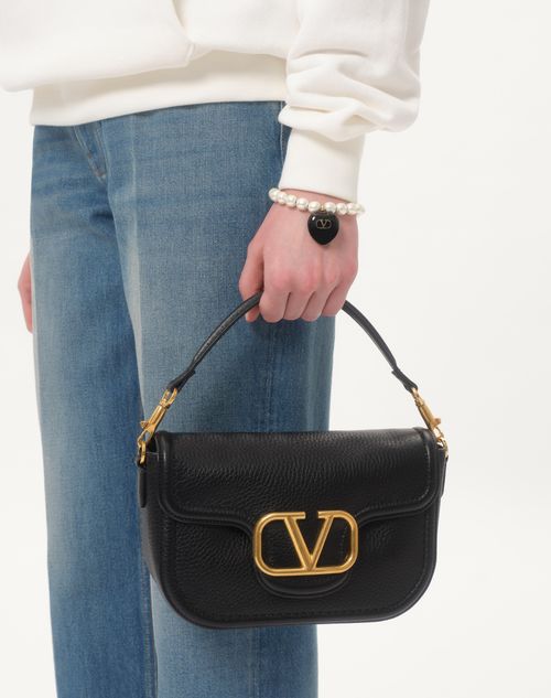 Valentino Garavani Alltime Shoulder Bag In Grainy Calfskin Valentino Garavani Alltime Shoulder Bag In Grainy Calfskin