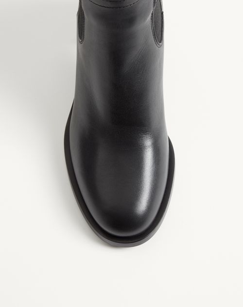 Valentino Garavani - Vlogo Embossed Calfskin Ankle Boot 75mm - Black - Woman - Boots And Ankle Boots