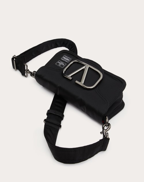 Valentino Garavani And Porter Locò (s) for Man in Black Valentino Garavani And Porter Locò (s) for Man in Black
