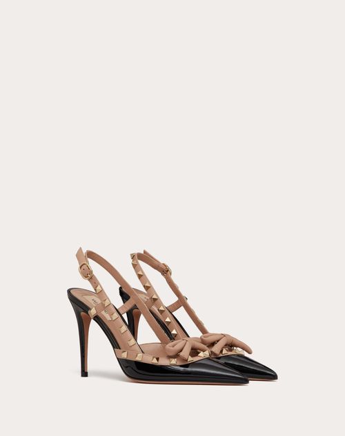 Valentino Garavani - Escarpins À Bride Arrière Rockstud En Cuir Verni Ornés D'un Nœud, Talon : 100 mm - Noir - Femme - Escarpins